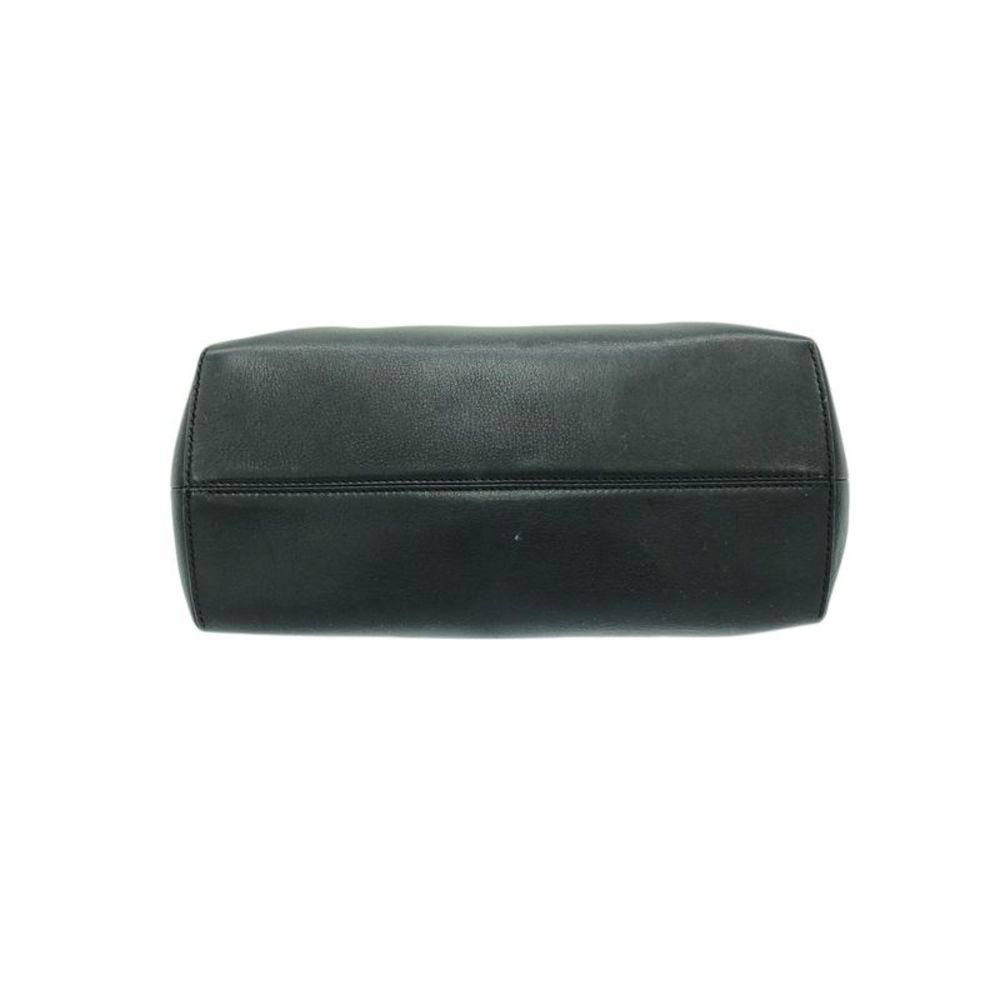 Pre Loved Fendi Sleek  Leather Handbag with Zippered Pockets - Picture 4 of 15